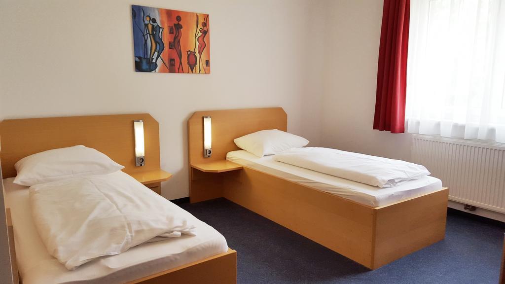 G&K Hotel Guntramsdorf Habitación foto